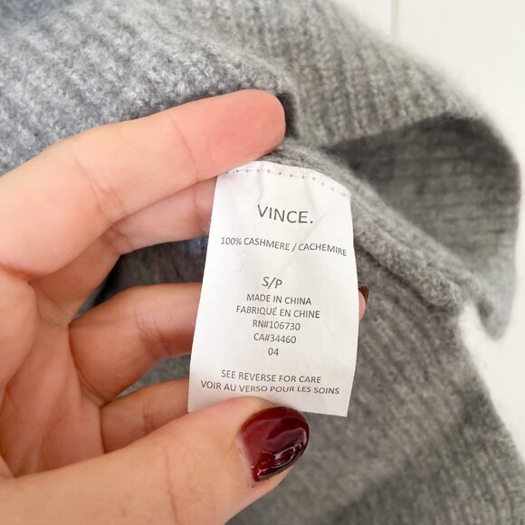 Vince 100% Cashmere Sweater Pullover Ribbed v-neck rib Grey, Size Small - Picture 4 of 8